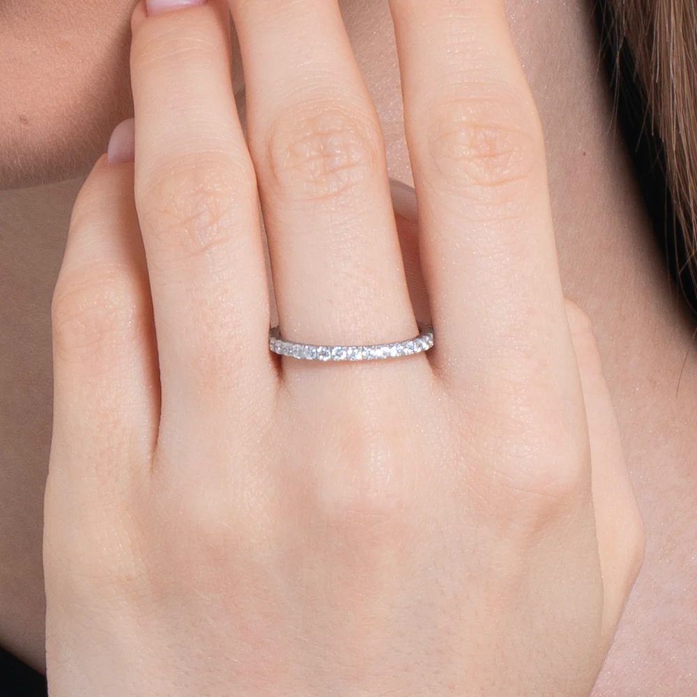 ANELLO DONNA IN ACCIAIO CON CRISTALLI BIANCHI - Image 2