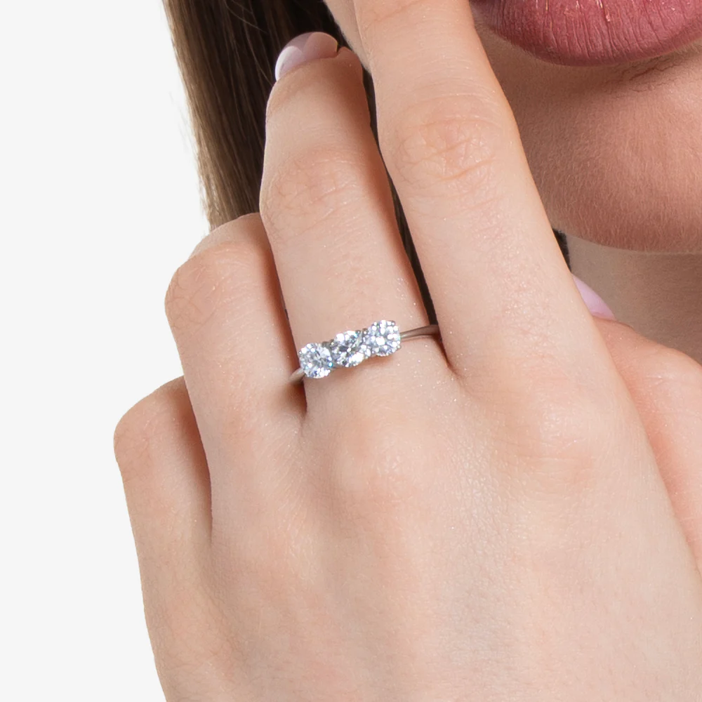 ANELLO DONNA IN ACCIAIO CON CRISTALLI BIANCHI - TAGLIA 10 - Image 2