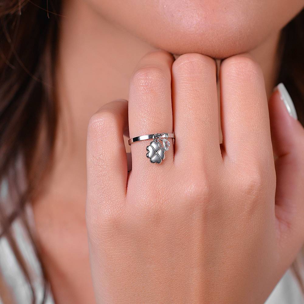 ANELLO DONNA IN ACCIAIO CON QUADRIFOGLIO E ZIRCONE BIANCO - Image 2