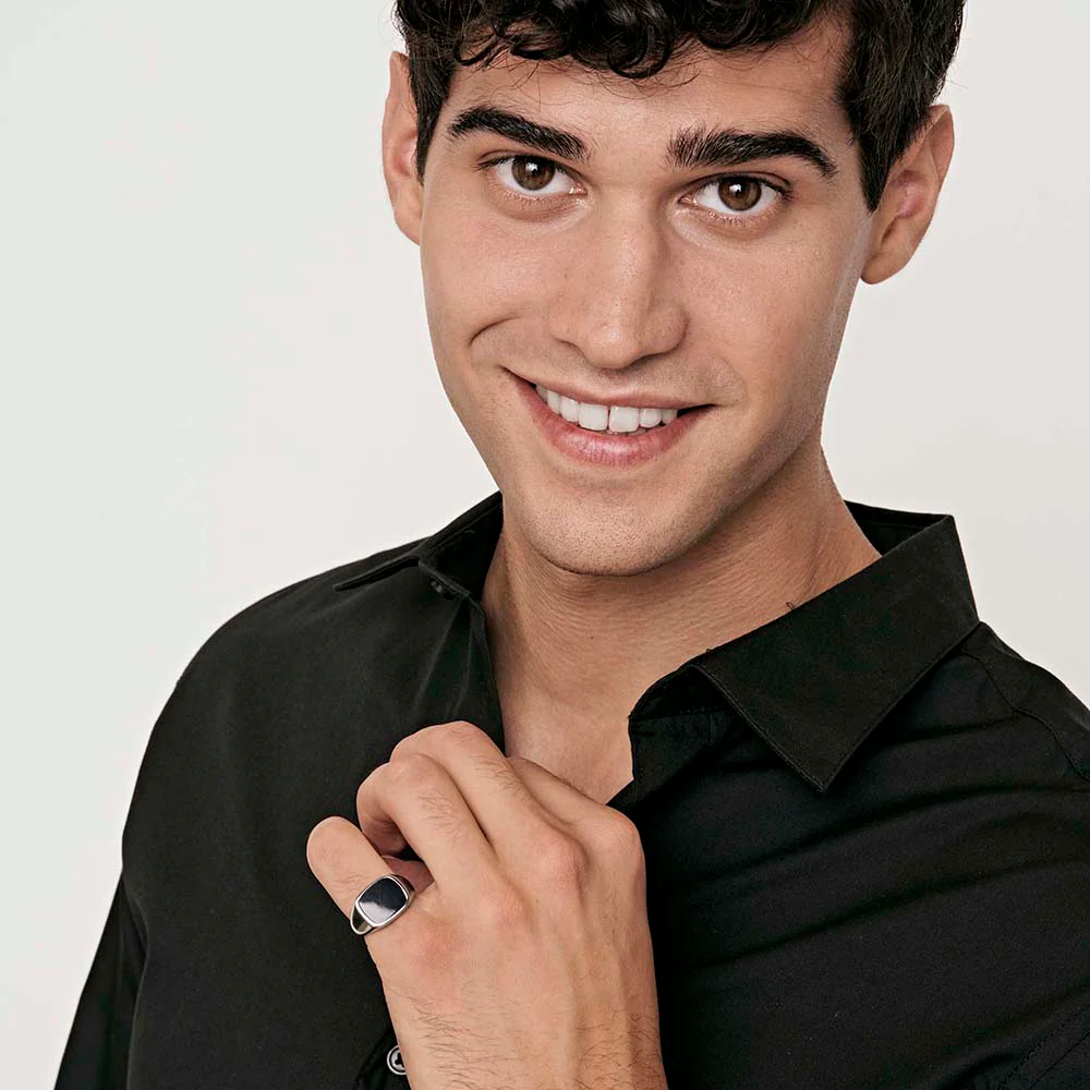 ANELLO UOMO SIGILLO IN ACCIAIO E IP NERO - Image 8