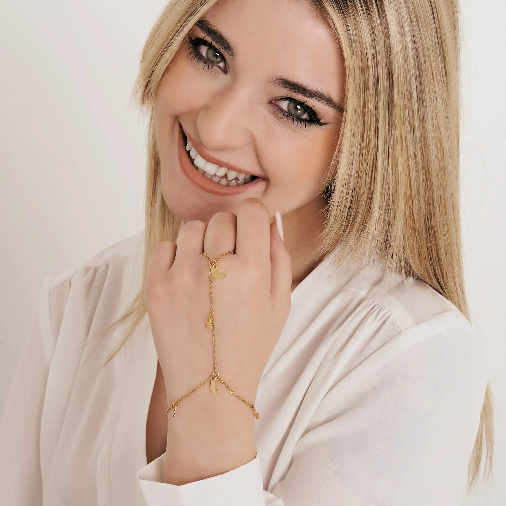 BRACCIALE BACIAMANO DONNA IN ACCIAIO IP GOLD CON STELLE E LUNE - Image 3