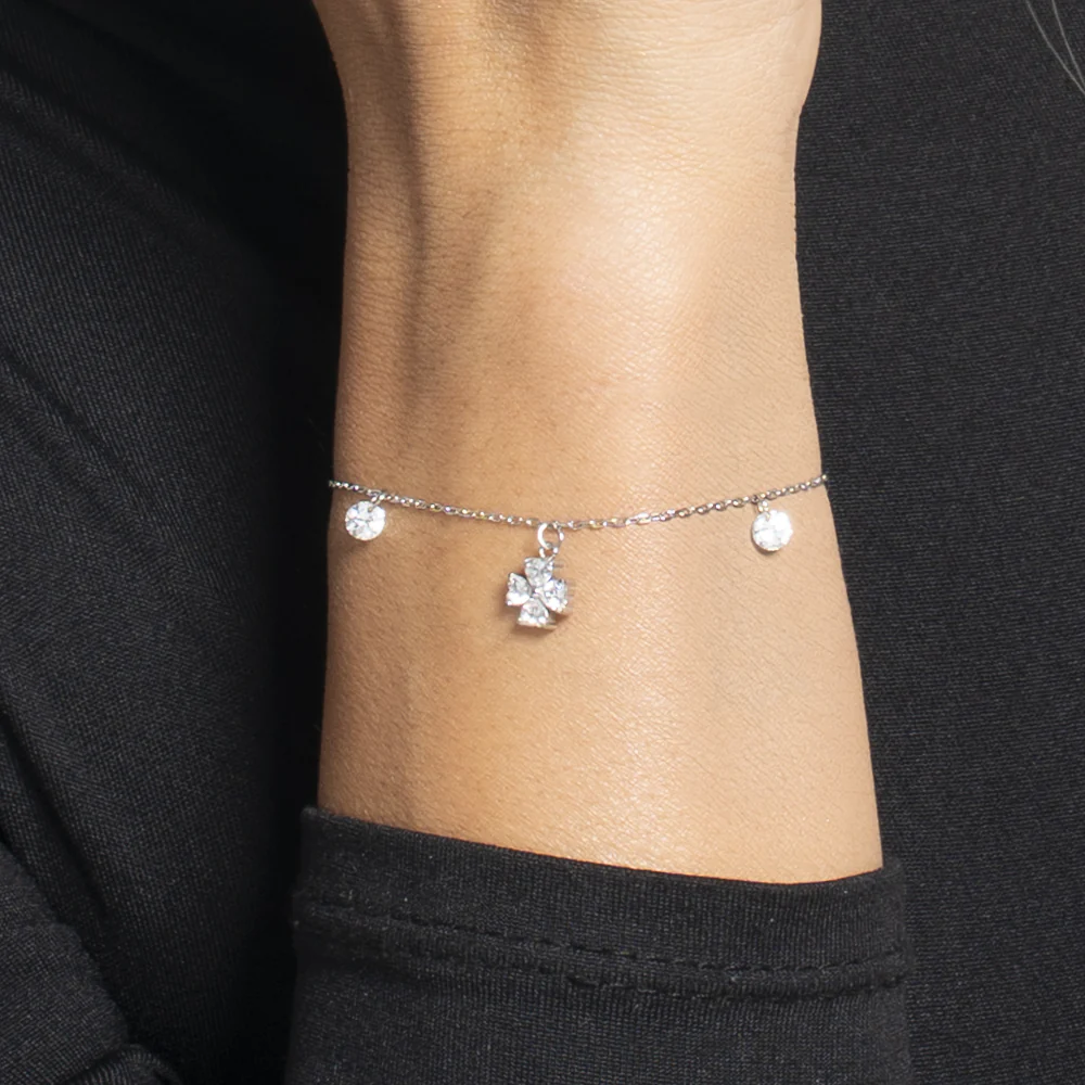 BRACCIALE DONNA CON PENDENTE QUADRIFOGLIO CON PETALI ZIRCONE BIANCO - Image 2