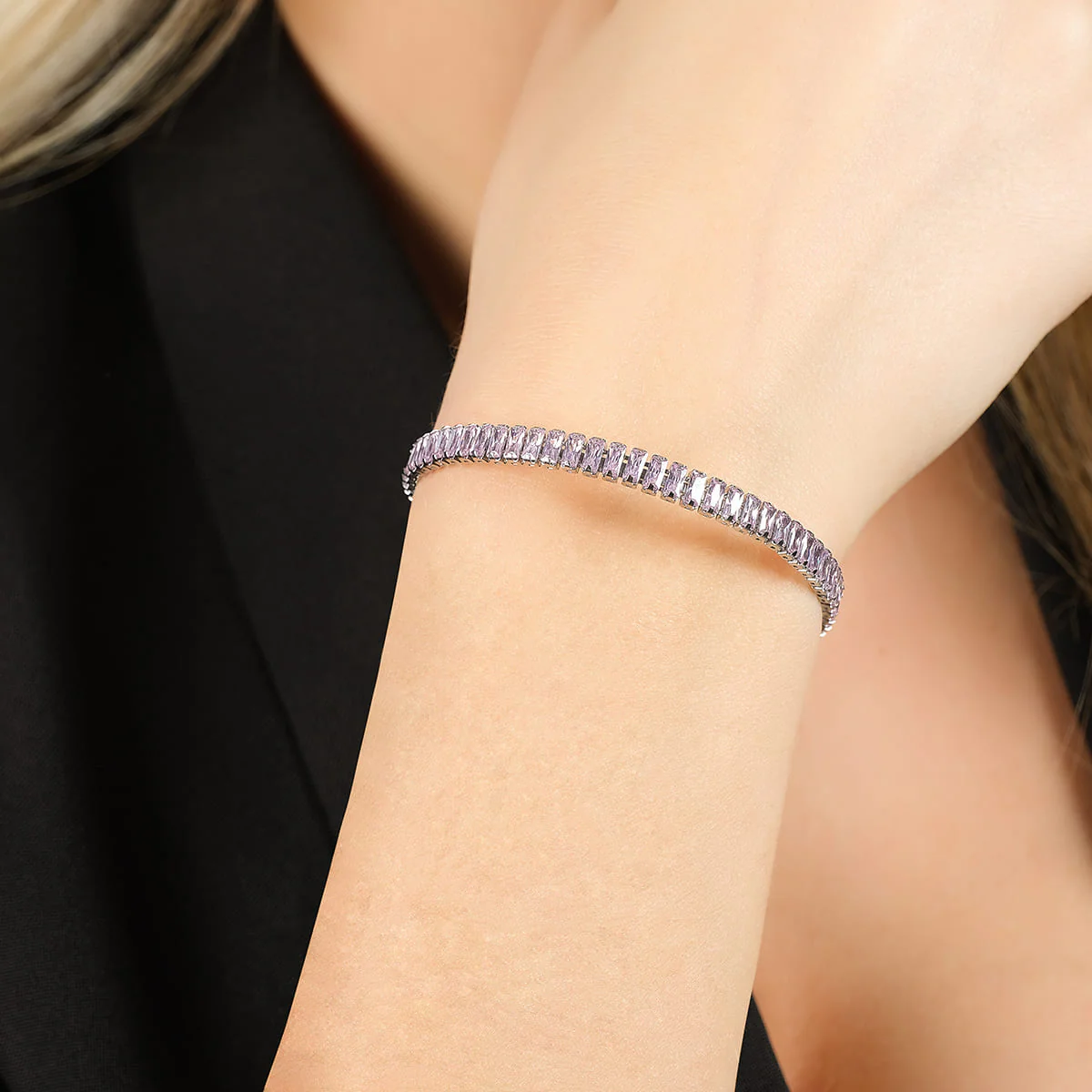 BRACCIALE DONNA IN ACCIAIO CON CRISTALLI ROSA - Image 2