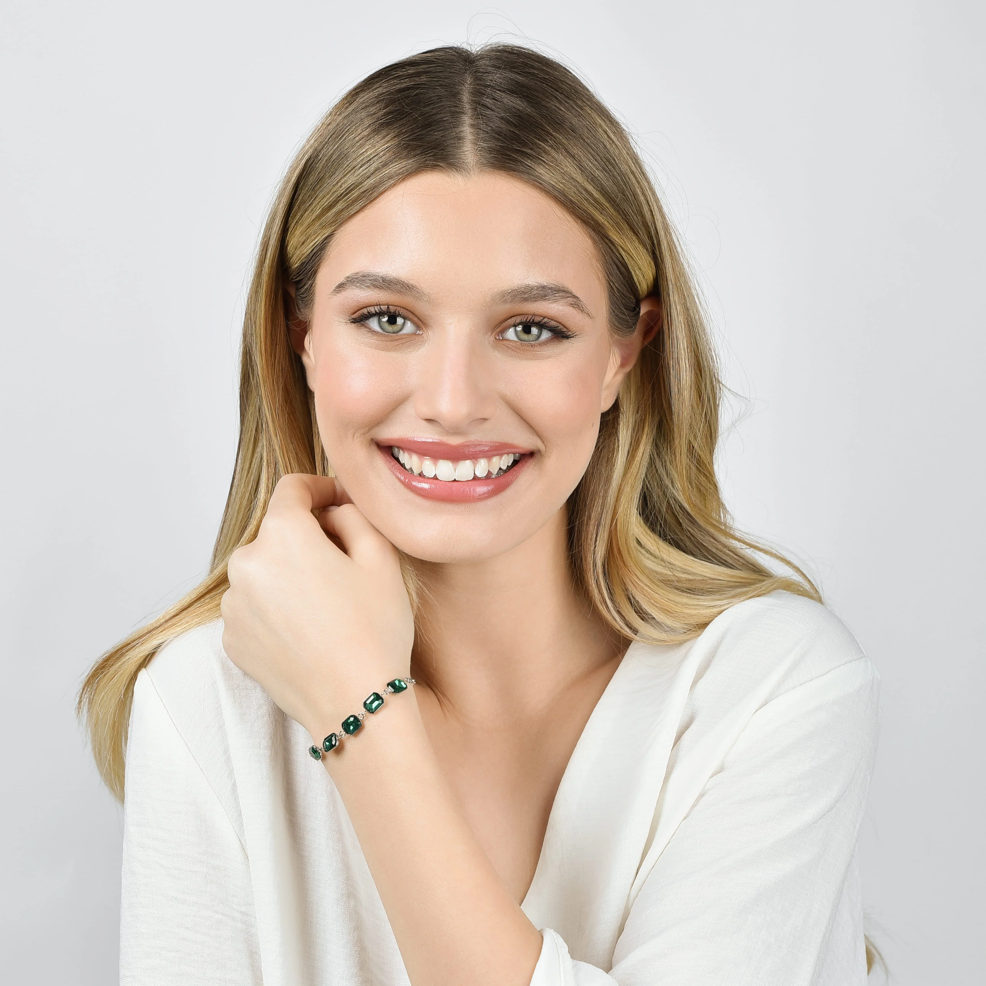 BRACCIALE DONNA IN ACCIAIO CON CRISTALLI VERDI - Image 3