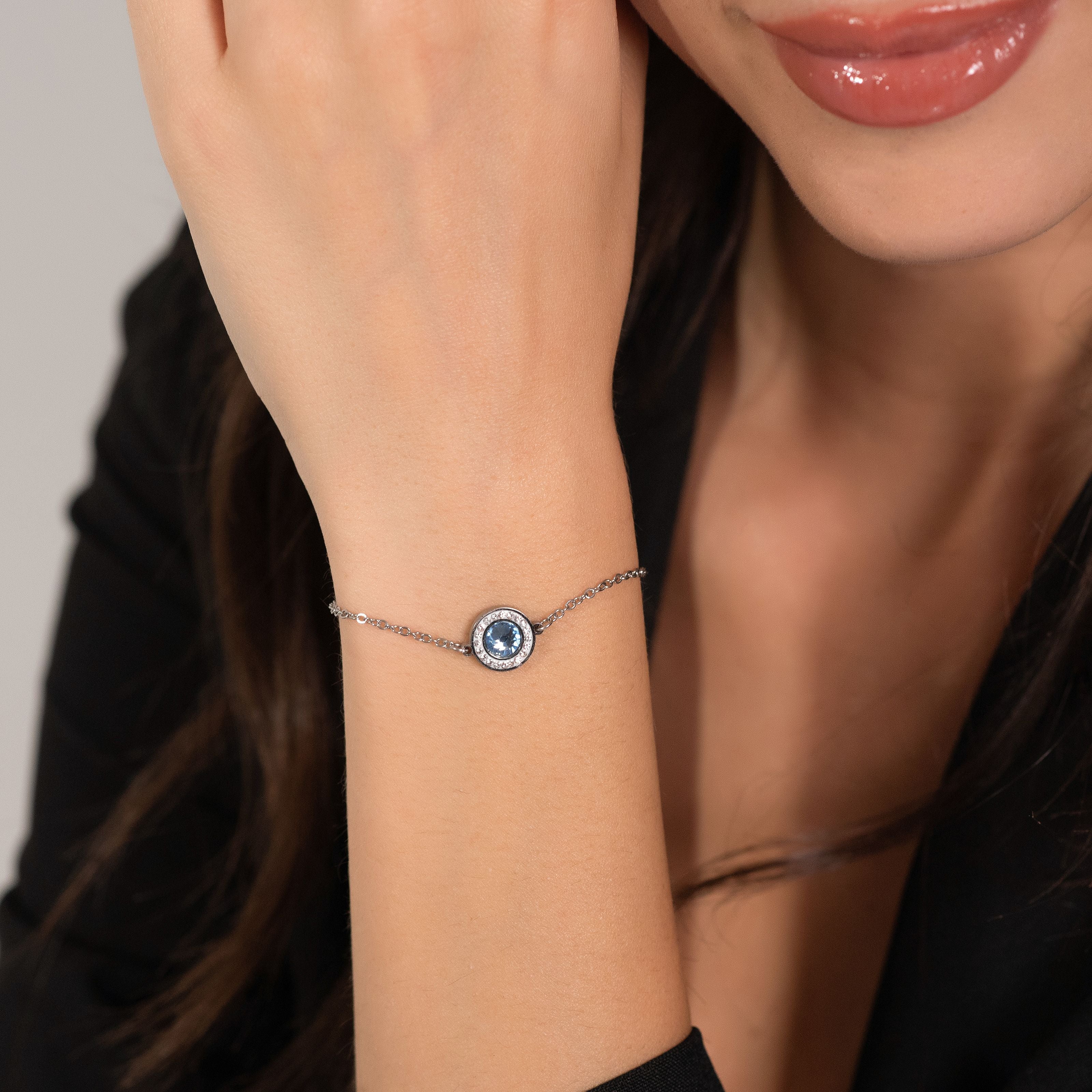 BRACCIALE DONNA IN ACCIAIO ELEMENTO CRISTALLO ACQUAMARINA E CRISTALLI BIANCHI - Image 2
