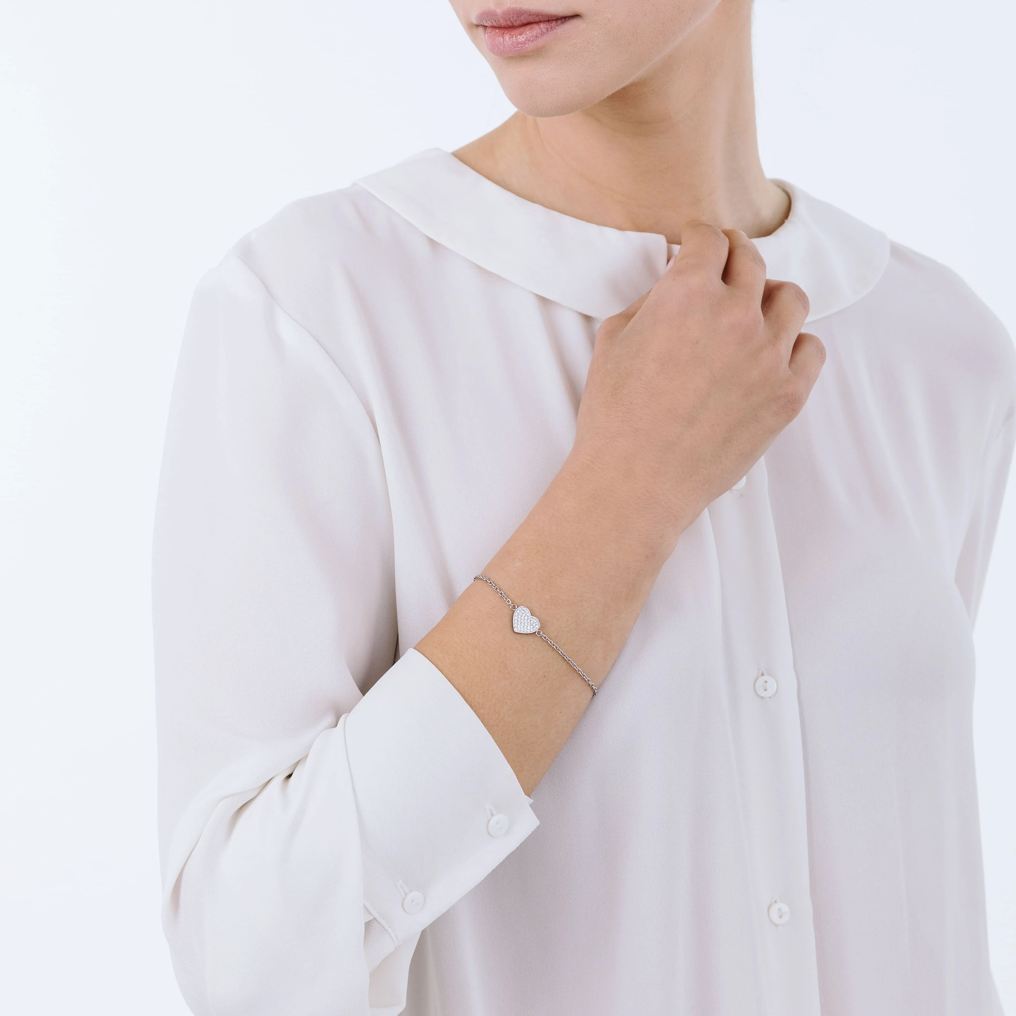 BRACCIALE DONNA IN ACCIAIO CON CUORICINO E CRISTALLI BIANCHI - Image 3