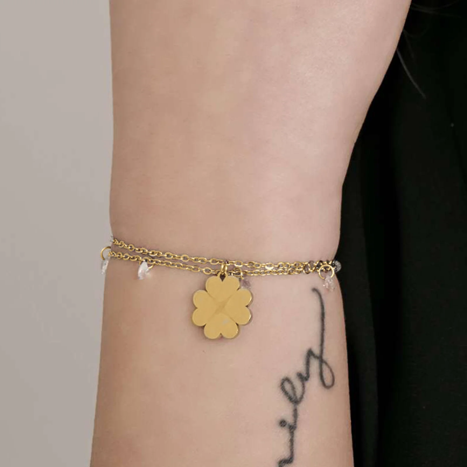 BRACCIALE DONNA IN ACCIAIO IP GOLD CON QUADRIFOGLIO - Image 6