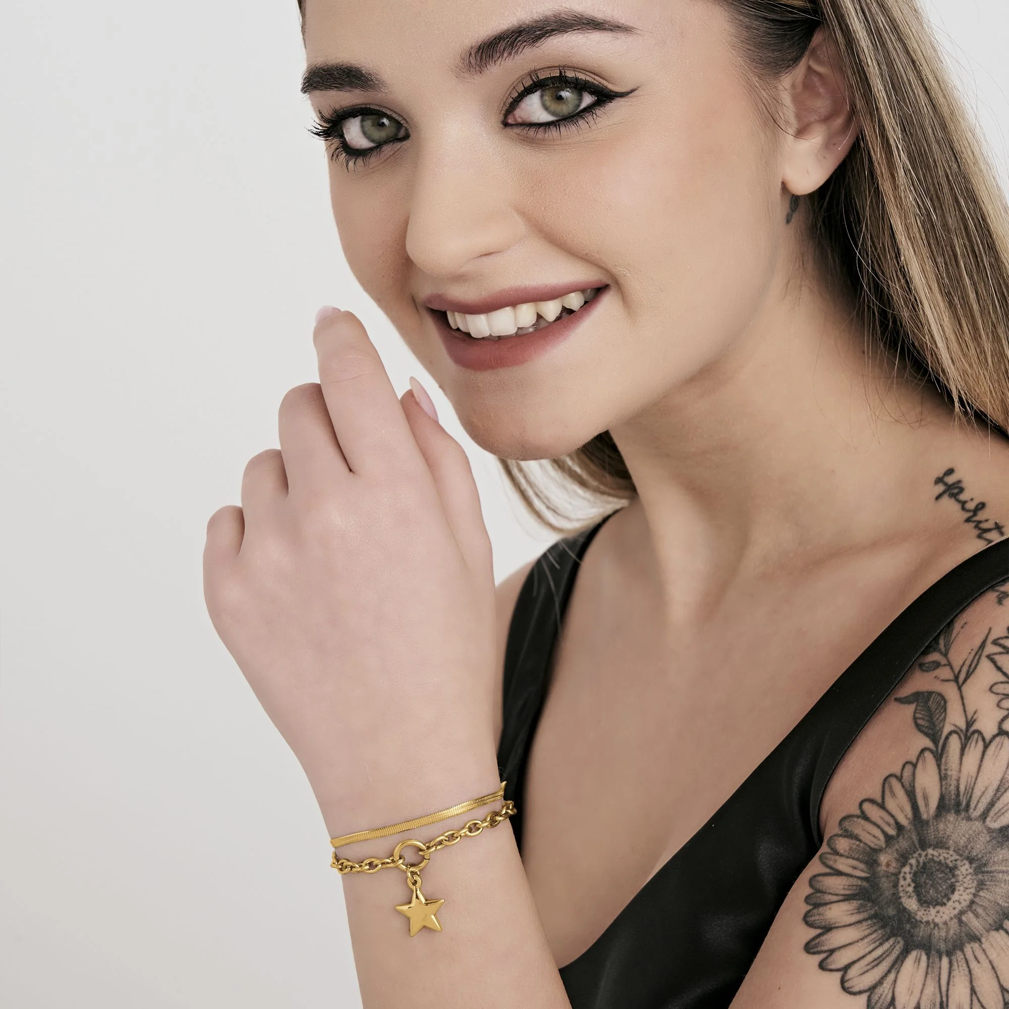 BRACCIALE DONNA IN ACCIAIO IP GOLD CON STELLA E CERCHIO - Image 4