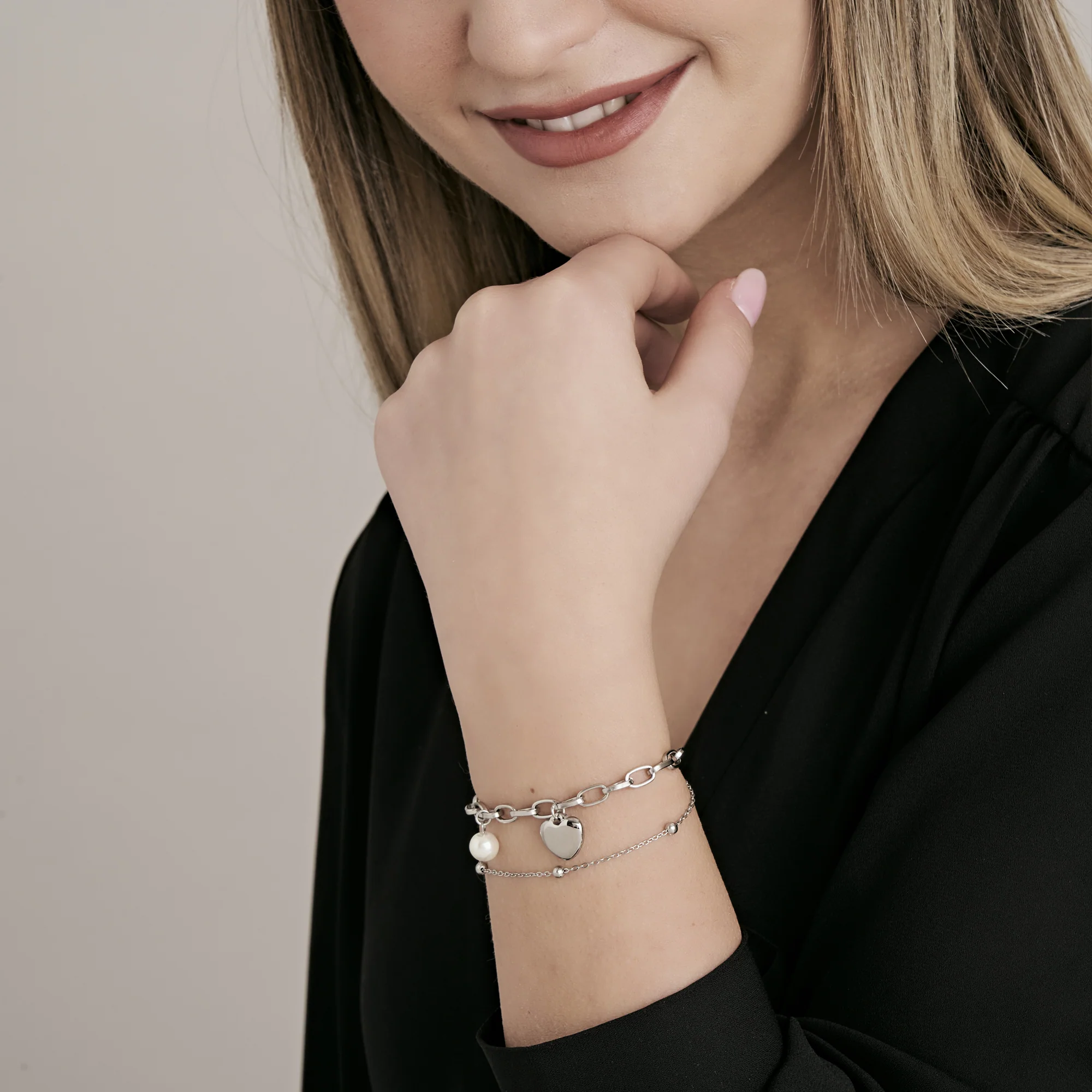 BRACCIALE DONNA IN ACCIAIO CON CUORE E PERLE - Image 3