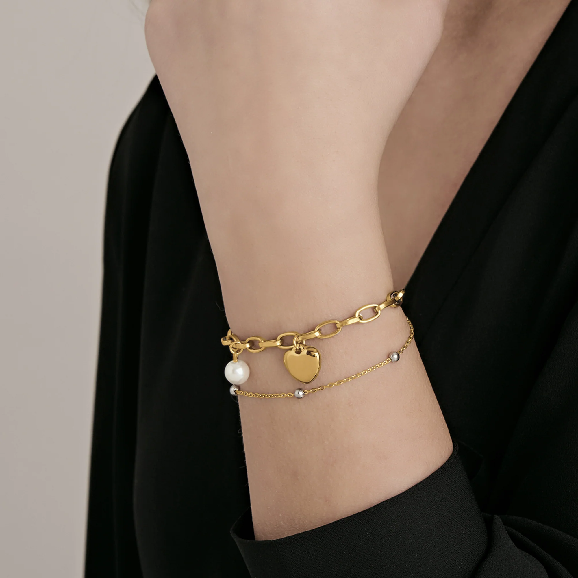 BRACCIALE DONNA IN ACCIAIO CON CUORE E PERLE - Image 8