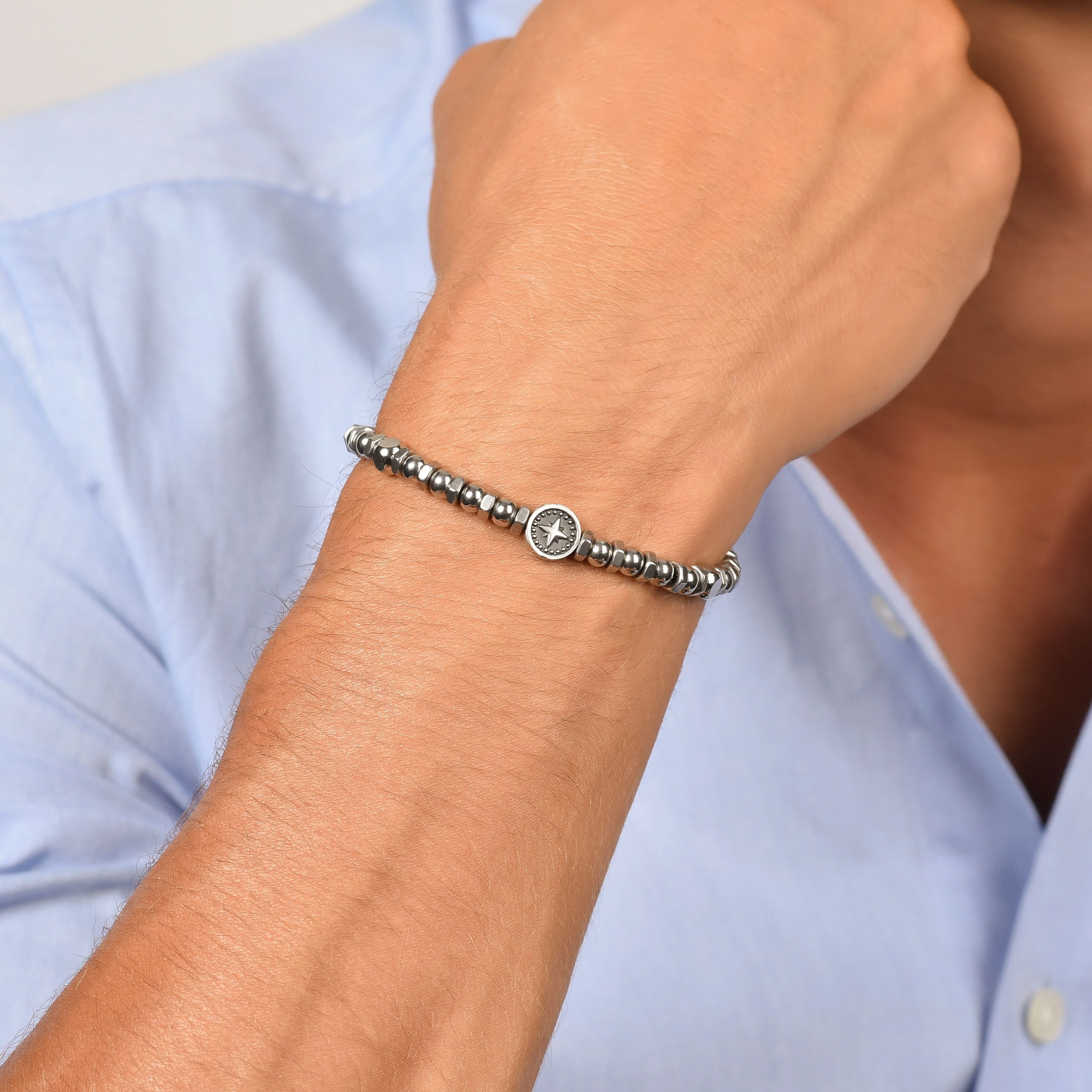 BRACCIALE UOMO IN ACCIAIO CON ROSA DEI VENTI E SMALTO NERO - Image 2