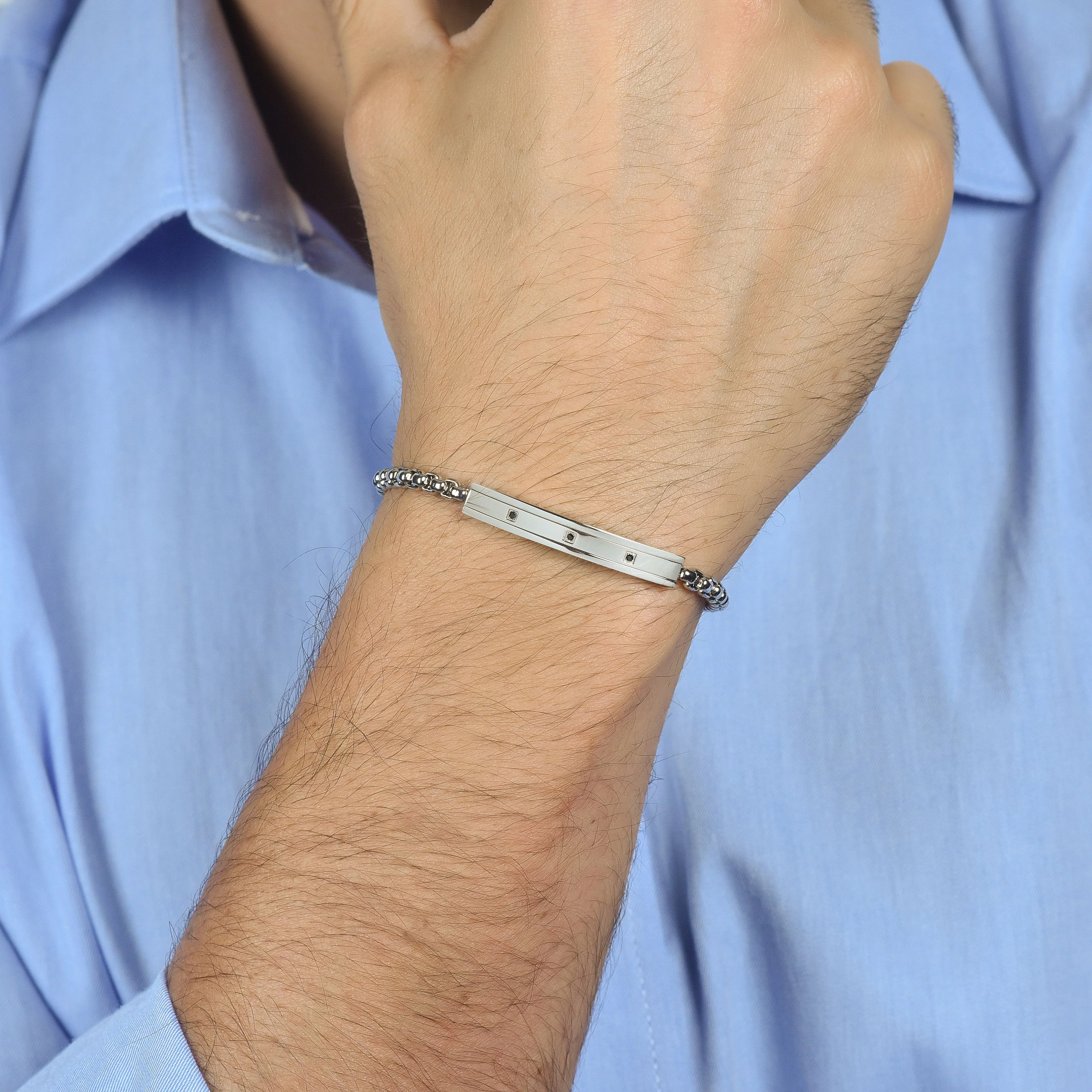 BRACCIALE UOMO IN ACCIAIO ELEMENTO CON CRISTALLI NERI - Image 2