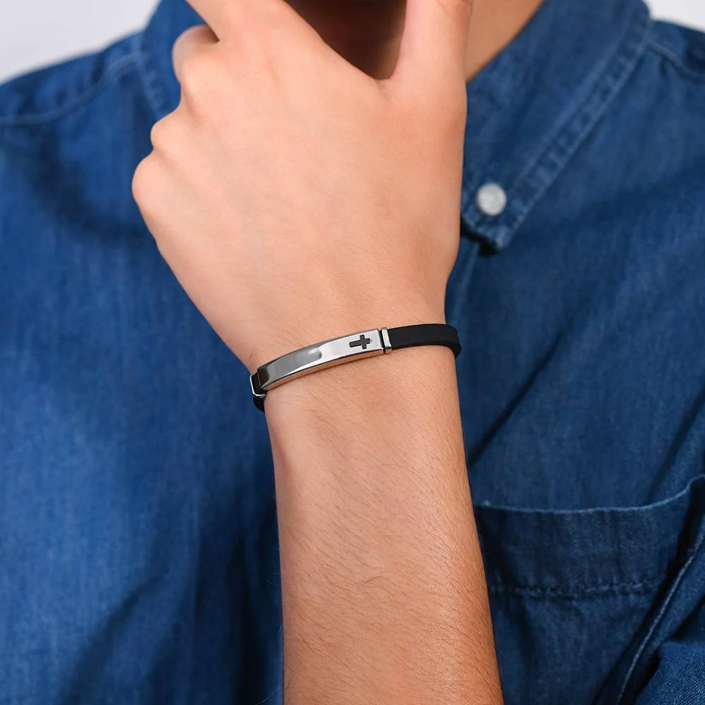 BRACCIALE UOMO IN SILICONE CON PIASTRA CON CROCE - Image 2