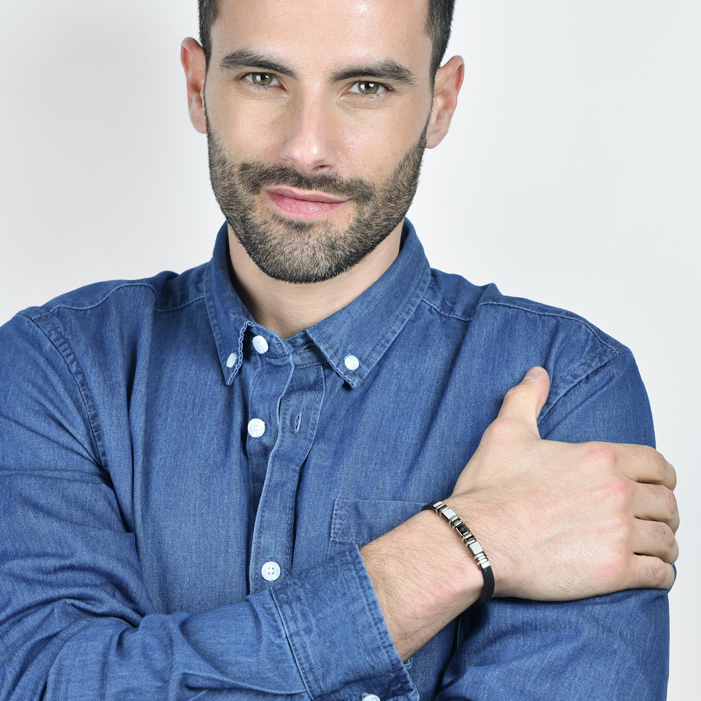 BRACCIALE UOMO SILICONE NERO CON ELEMENTI IN ACCIAIO ED IP NERO E ROSA DEI VENTI - Image 3