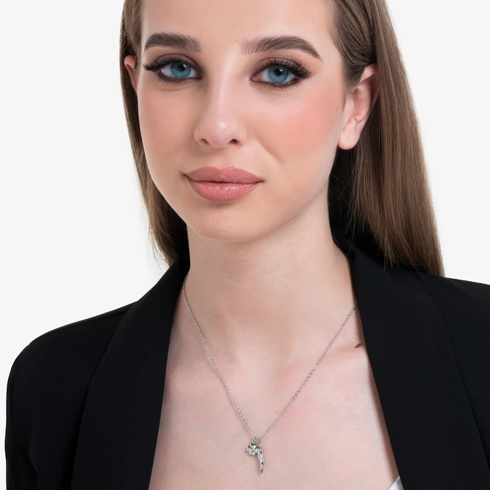COLLANA DONNA IN ACCIAIO CON CORNO E QUADRIFOGLIO - Image 3