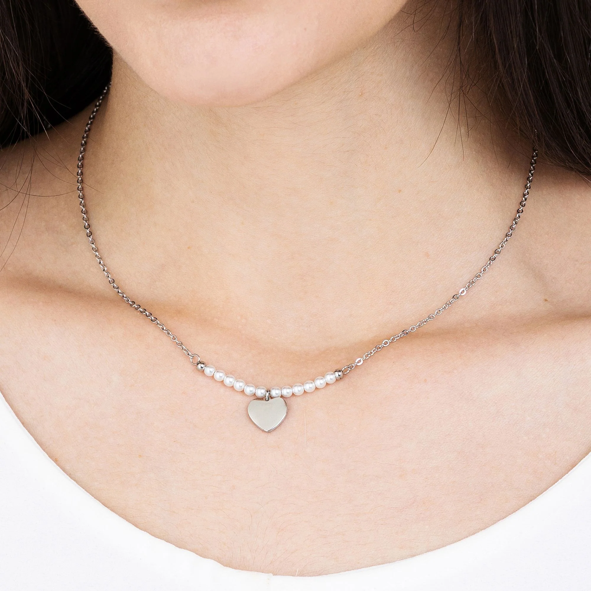 COLLANA DONNA IN ACCIAIO IP GOLD CON CUORE E PERLE BIANCHE - Image 2
