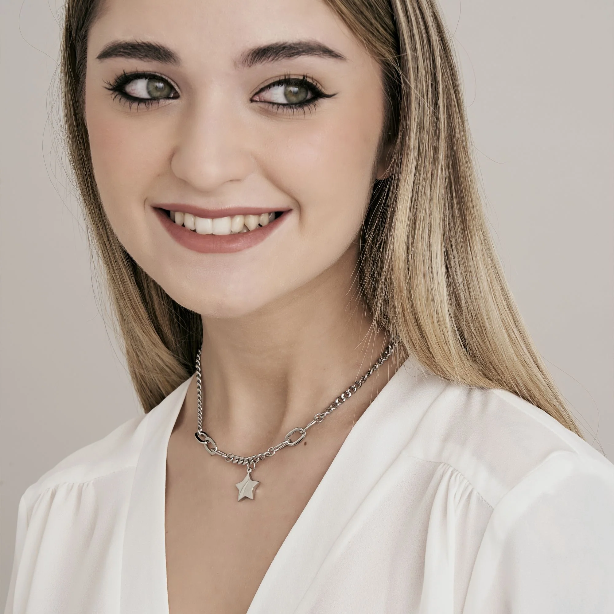 COLLANA DONNA IN ACCIAIO IP GOLD CON STELLA PENDENTE - Image 3