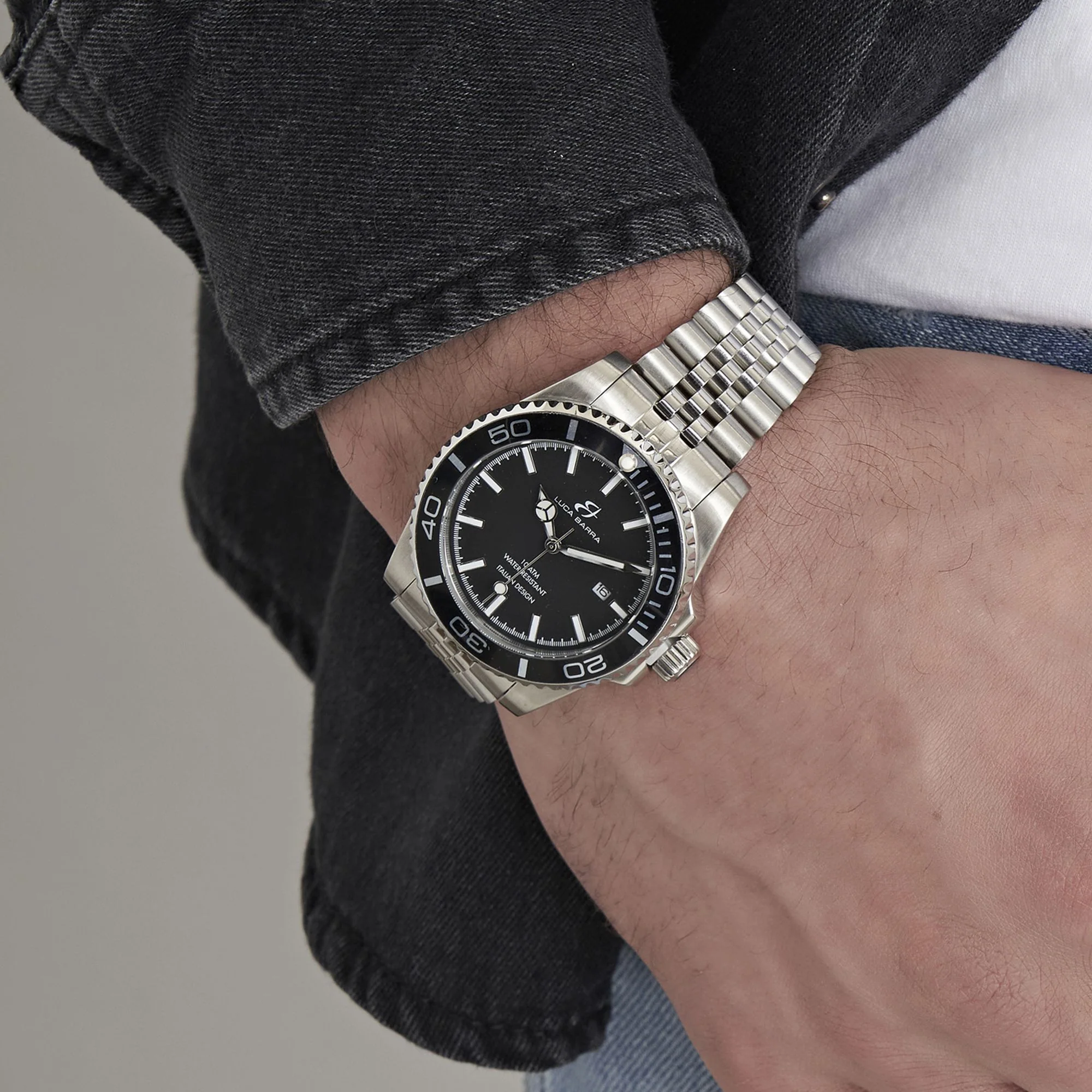 OROLOGIO CON CASSA IN ACCIAIO QUADRANTE NERO GHIERA NERA - Image 2